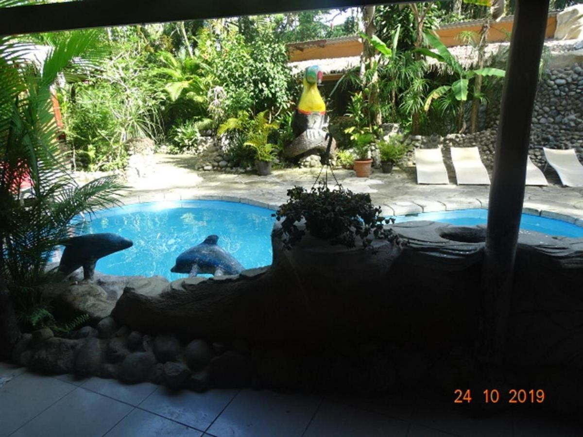 Hotel Caribbean Coconut Cahuita Exterior photo